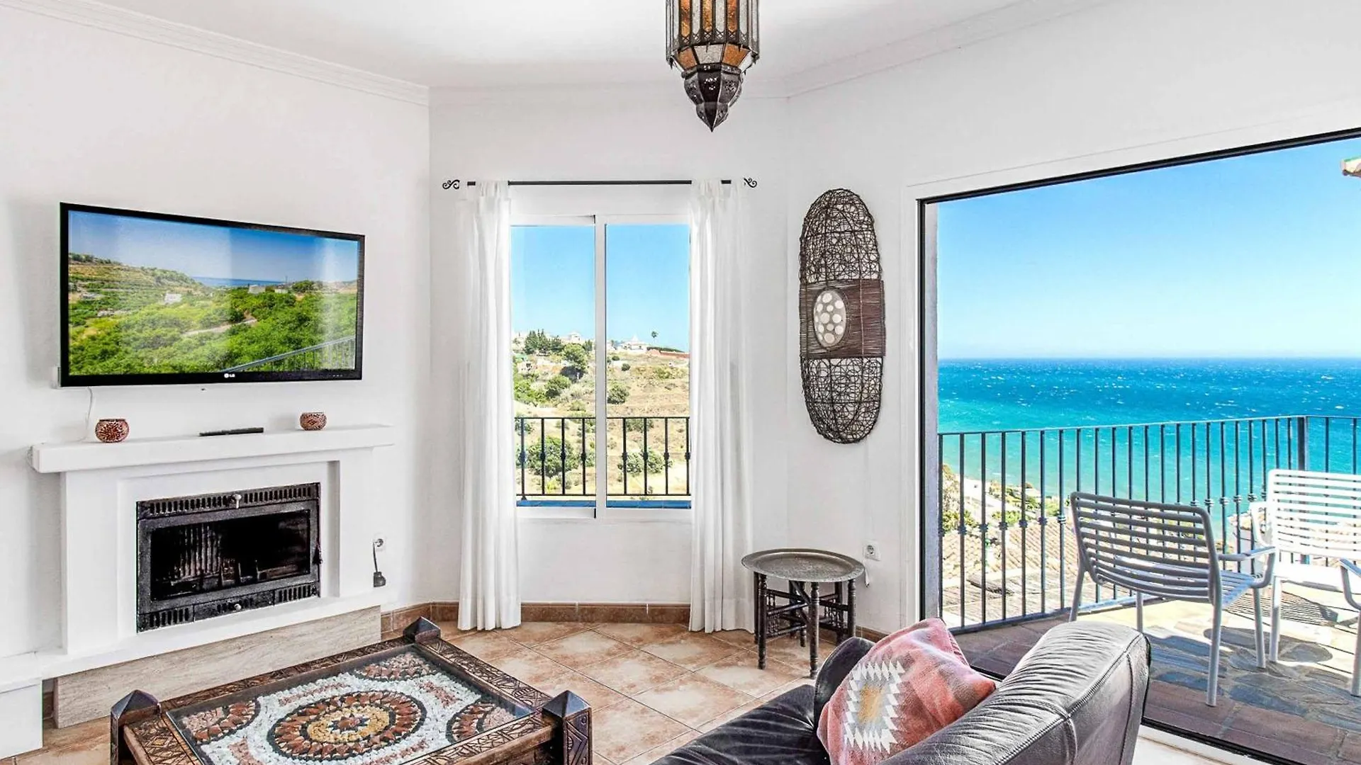Villa Tamango Hill Torrox